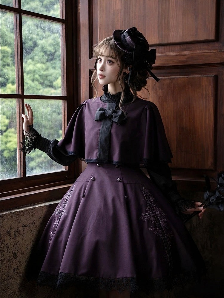 Elegant Plum Cape for Classic Gothic Style - iris de nuit