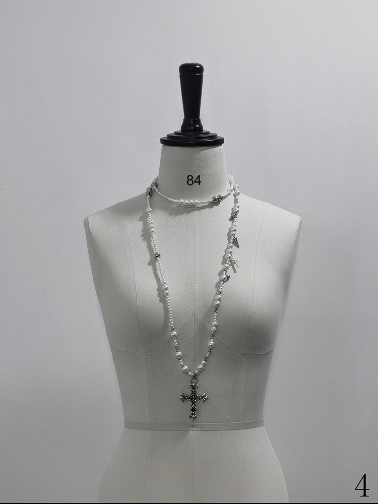 クロスペンダントネックレス