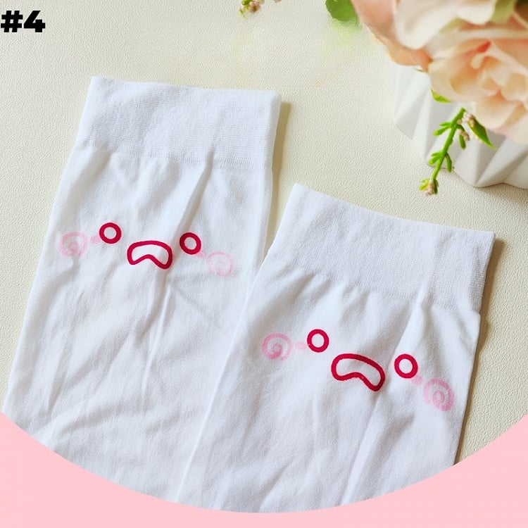 Weiße süße Overknee-Strümpfe