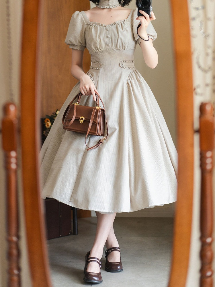 Vintage Kleid Mode Ärmel Khaki Puff Quadrat Gestreiften Ausschnitt Licht Retro Stoff