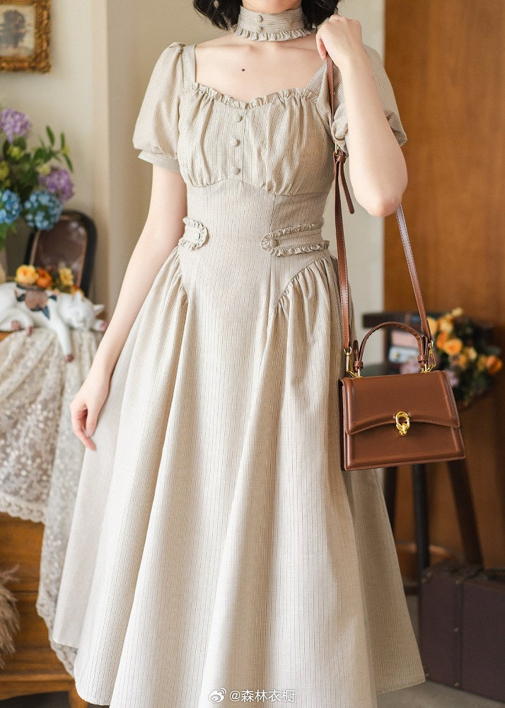 Vintage Kleid Mode Ärmel Khaki Puff Quadrat Gestreiften Ausschnitt Licht Retro Stoff