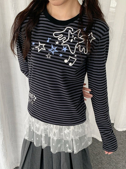 Two Tone Striped Crew Neck Lace Trim Star Top - Solkatt