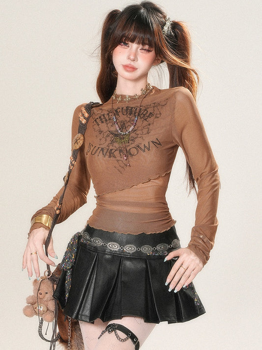 Glamorous – Oberteil mit Buchstaben- und Bittersüß-Print, Ärmeln und Sternenmuster, Braun, lang