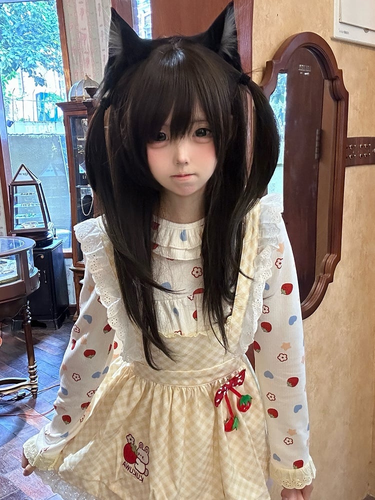 Otaku Kawaii - Long Lace-trimmed Hooded White Cuffs Sleeve Top