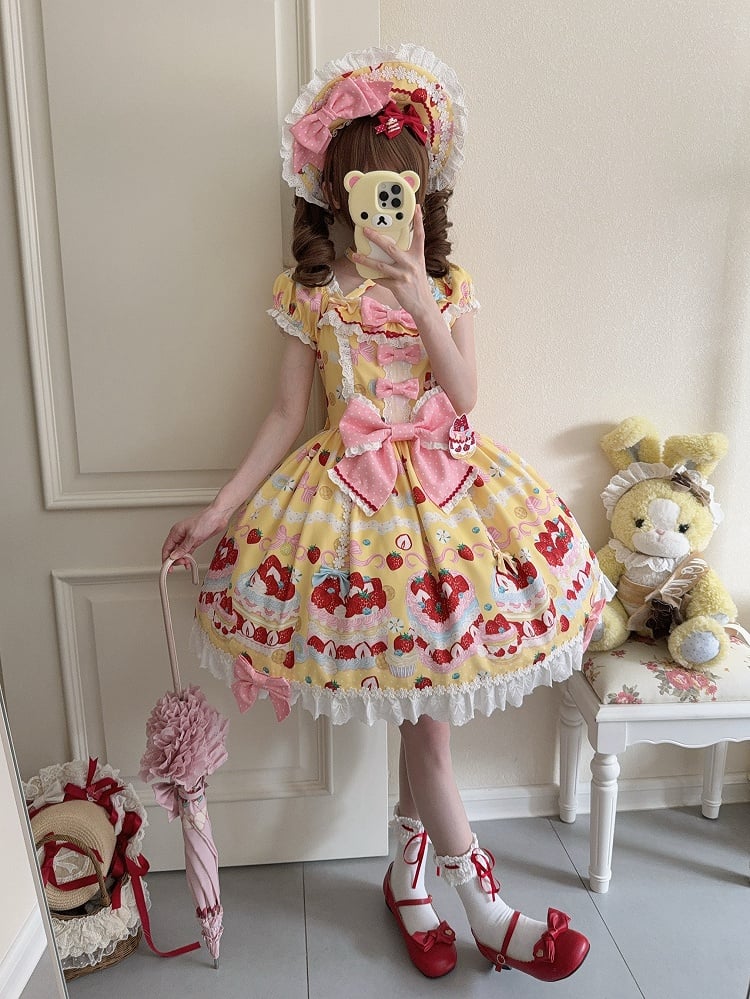 Kuchen süße süße Erdbeere ein Ärmel gelbes Kleid Lolita Stück Kurzdruck