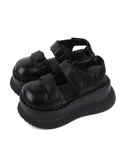 - Plateau-Riemenverschlüsse mit Slingback-Sandalen mit schwarzem Klettverschluss