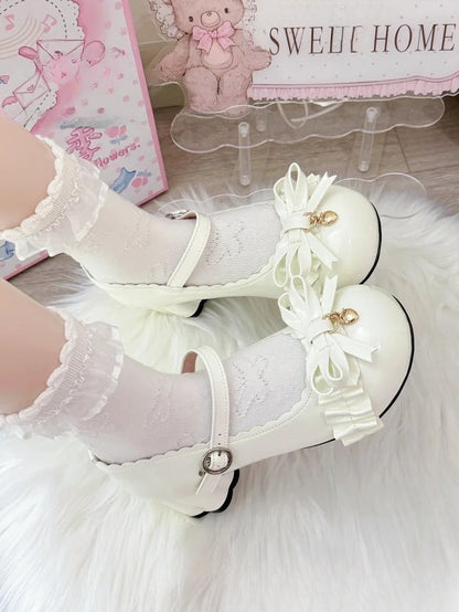 Scalloped Round Decor with PU Toe Leather Bow Strawberry Lolita Shoes Edge White