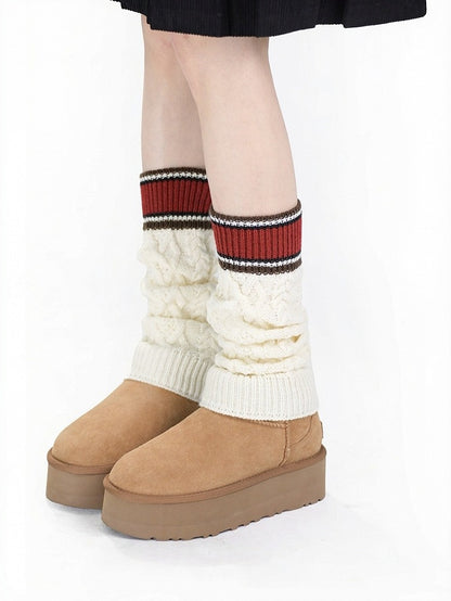 Knit Leg Warmers with Red Stripes - ModaSwings