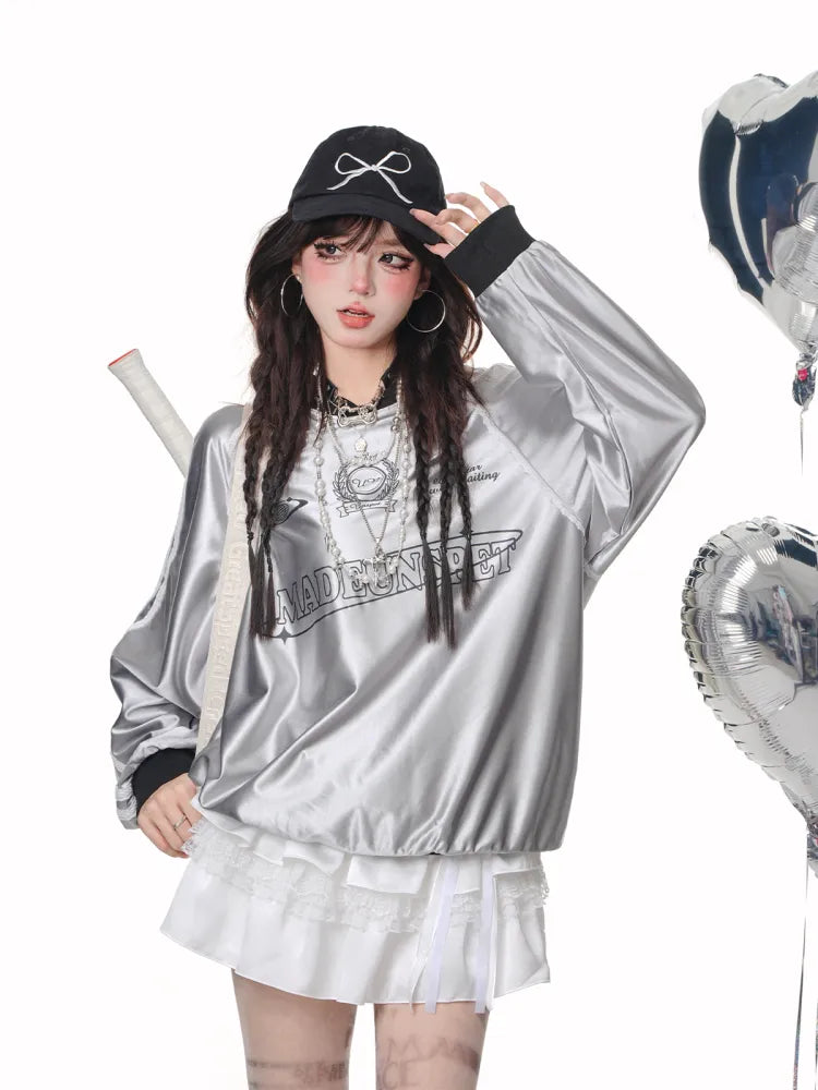 ホワイトの蝶結びディテールのティアードスカート