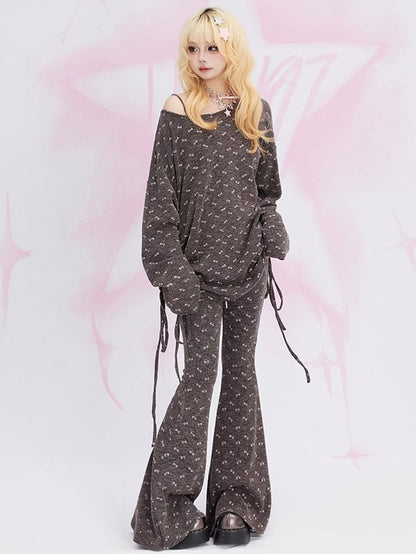 Kaffeefarbenes Top mit Schleife und asymmetrischem Ausschnitt