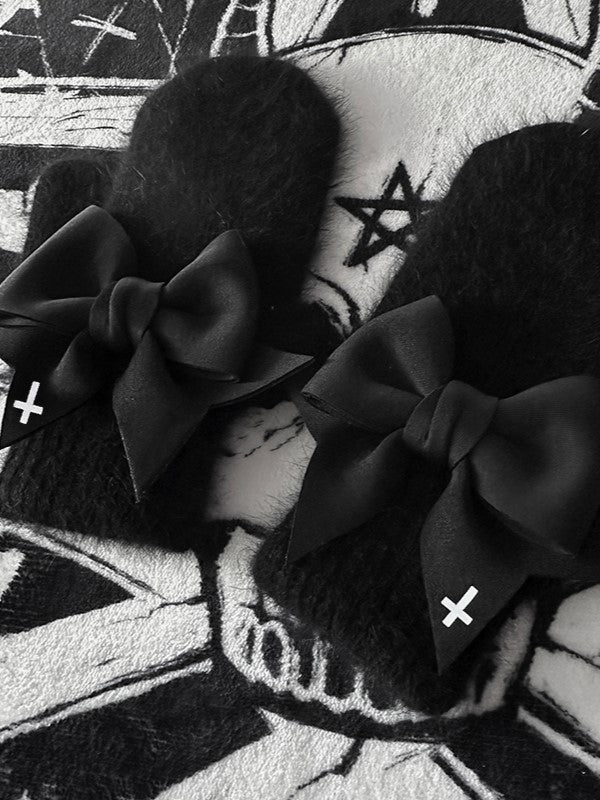 Druckdetails mit schwarzen Handschuhen, weißem Kreuz, Vollfinger-Bowknot-Gothic