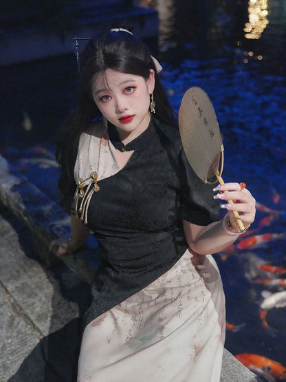 Seitenschlitz Plus Size Qipao Schwarzes Kleid Weiß und