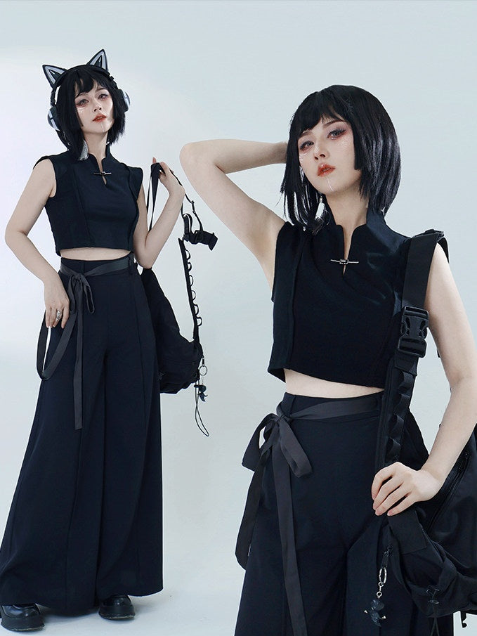 Black Cotton Sleeveless Top with Metal Frog Closure - Feng Hua Gui Guo Ling