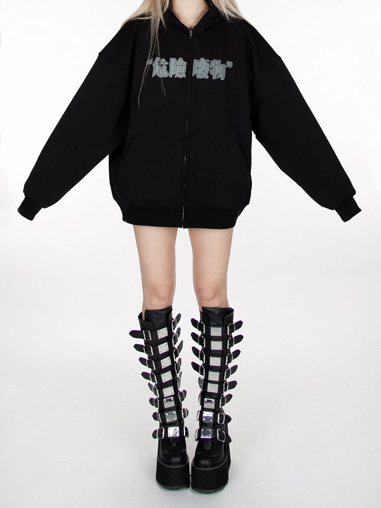 Schwarzer Hoodie mit Reißverschluss und Grafik