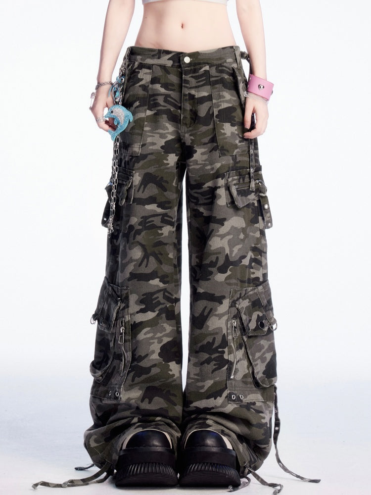 Cargohose mit weitem Bein, niedrige Taille in Camouflage, Vintage