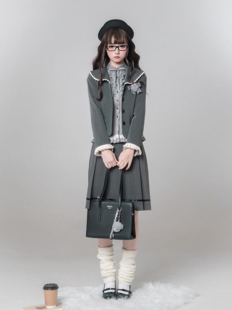 Kei Blouse With Ruffled Neck Striped Jirai Gray Tie