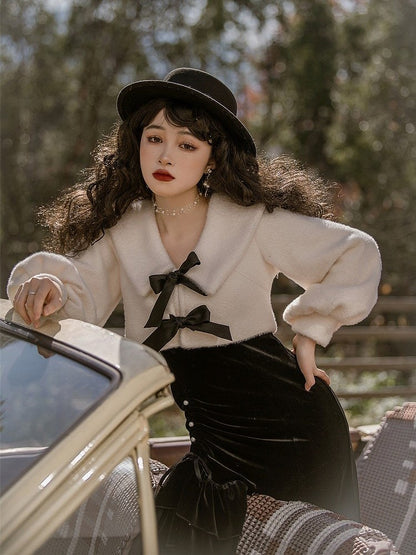 V-Neck with White Bowknots Lolita Coat Black