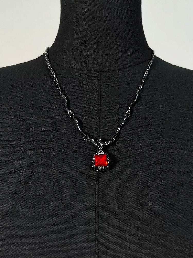 Ebony Chain Necklace with Ruby Crystal Pendant - YSHXS