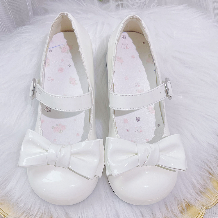 Sweet Lolita Mary Janes blanches à bout rond et talon carré avec nœud papillon