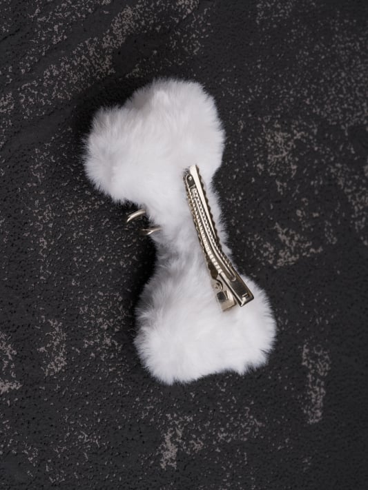 Skeleton Applique Details Pin White Plush Hairclip Bone Gothic