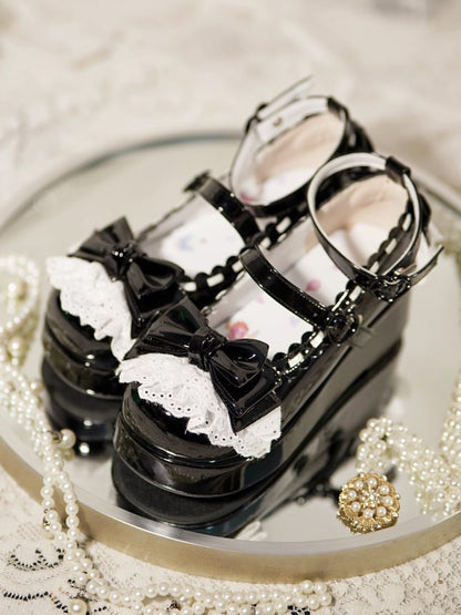 プラットフォームボウ、ブラックトップレース、トリムバックル、ハート