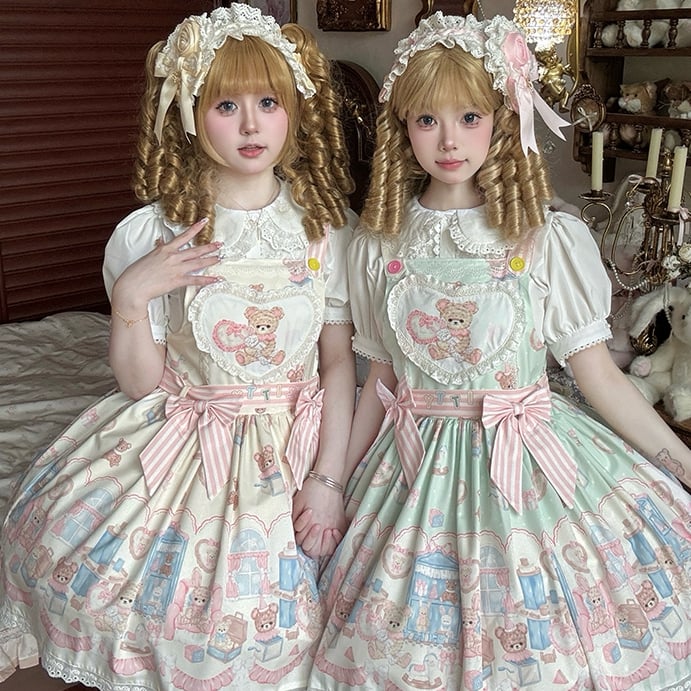 Overall Plüschhase Cremefarbener Lolita Weißer Kleiddruck und Spielzeug Süßer Teddy