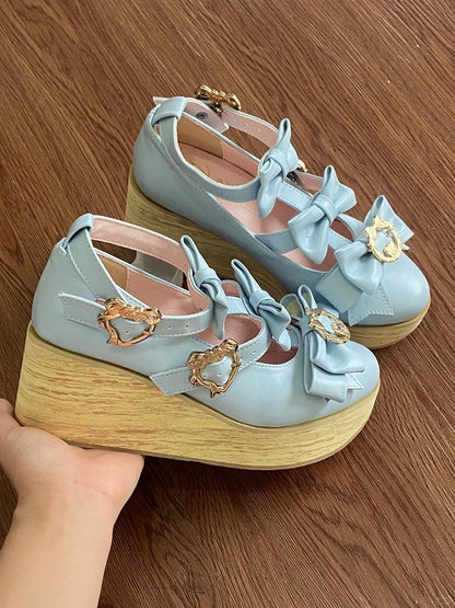 Light Heart-shaped Lolita 6cm Shoes with Snap Blue Hime Design Platform T-strap