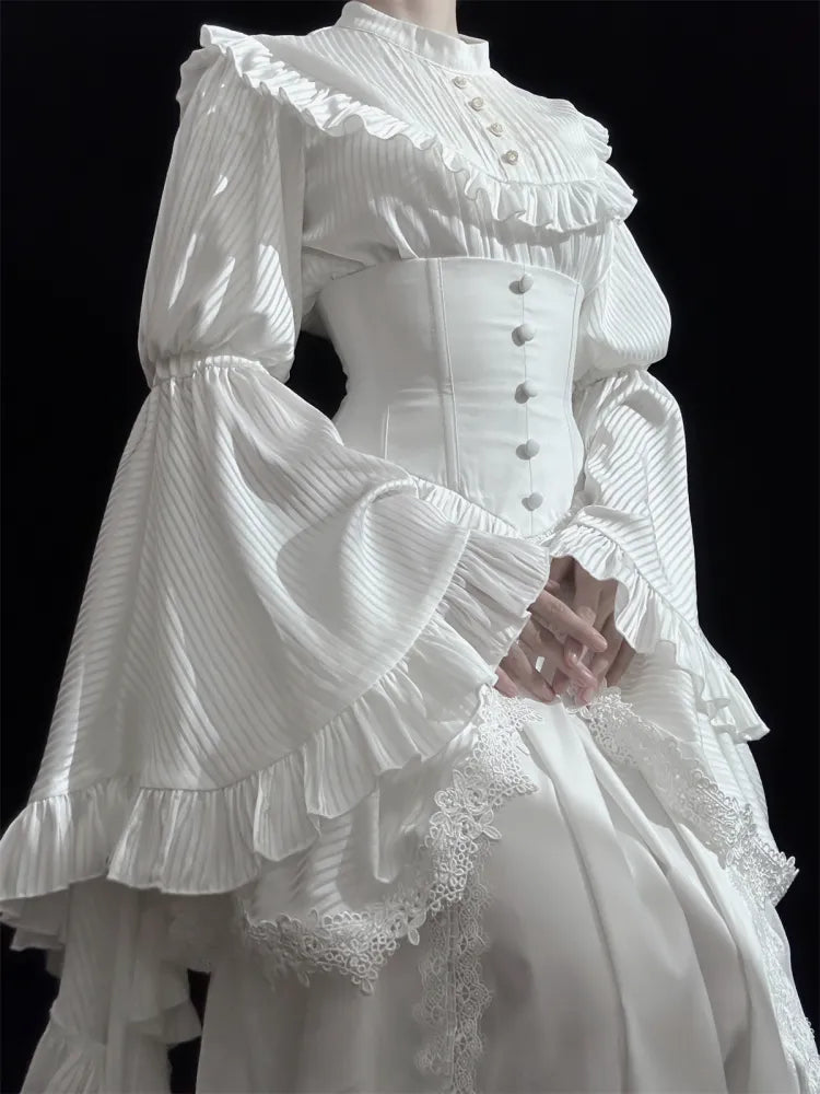 Bluse Weiß Volant Gothic Ärmel Glockenbesatz