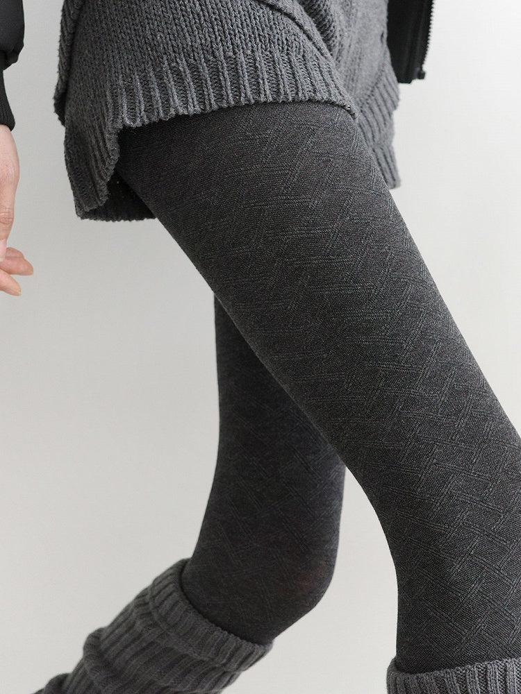 Gray Chevron Knit Light Tights / Pattern Dark Subtle