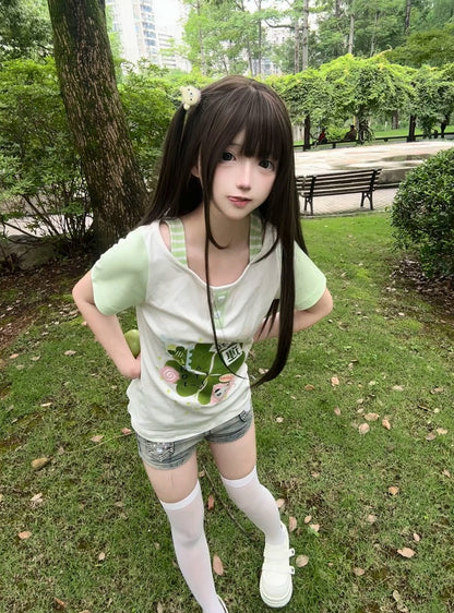 Print with Clover Wide White Sweet Colorblock Green T-shirt and Lucky Neckline