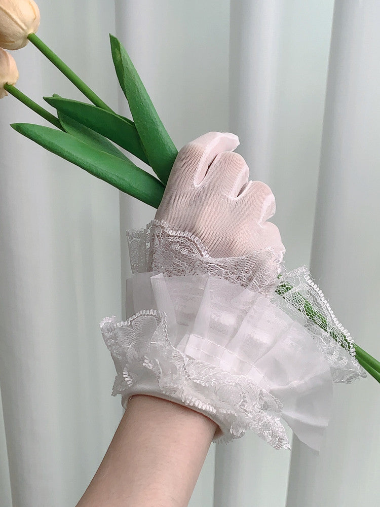 White) Lolita Gloves Sheer Ruffled (Color: Lace Style