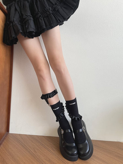 Schwarz/Weiße Socken mit Besatz/Schwarze Y2K-Beinrüschenschlaufe