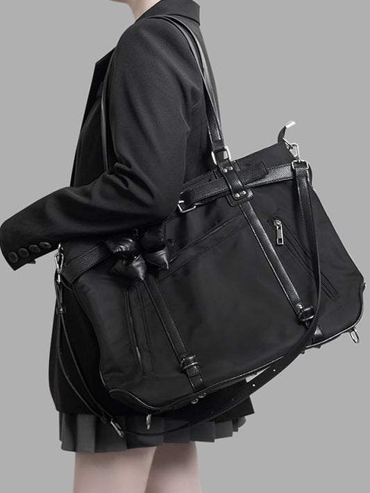 With Chic Bold Contrast Black Strap Details Large-Sized Tote