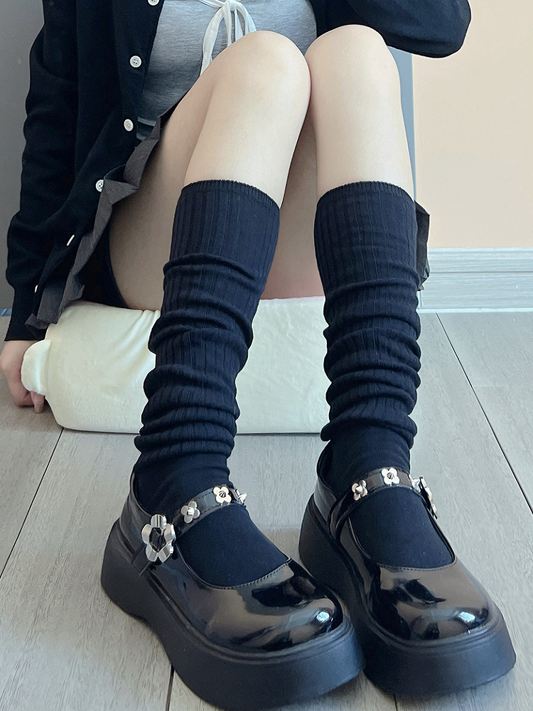 White Sweet Calf Socks