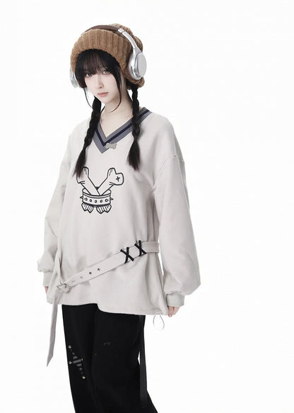 Weißes Sweatshirt mit süßem Knochenmuster und V-Ausschnitt