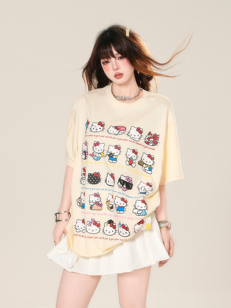 Aprikosenfarbenes, lockeres T-Shirt mit süßem Katzen-Print