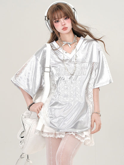 Grau/schwarzes sportliches T-Shirt mit V-Ausschnitt und Spitzen-Patchwork