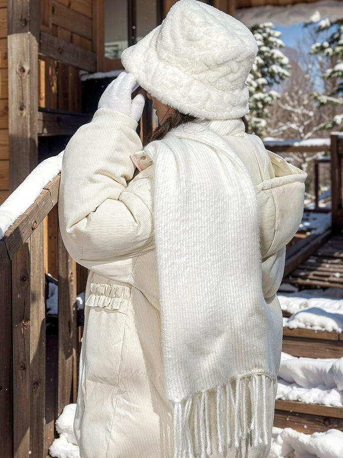 White Fringe Hem Knit Scarf