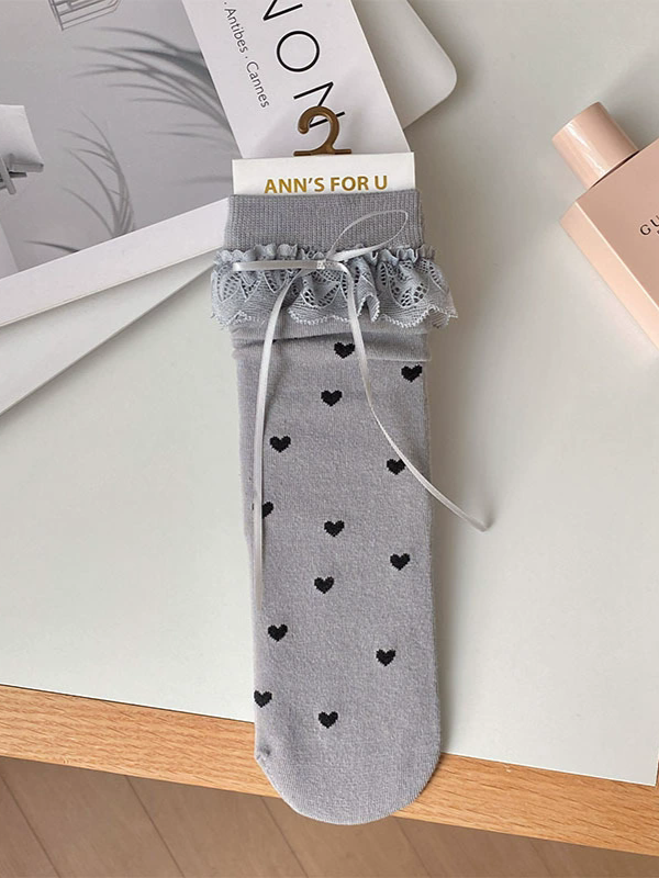 Spitze Schwarz/Weiß/Gelb/Grau Bündchendetails Socken Kalbsleder Herzdruck Rüschen Schleife