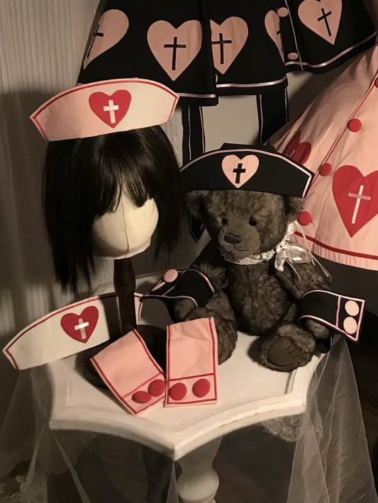 / 白、青、ピンク、ナース、黒の帽子