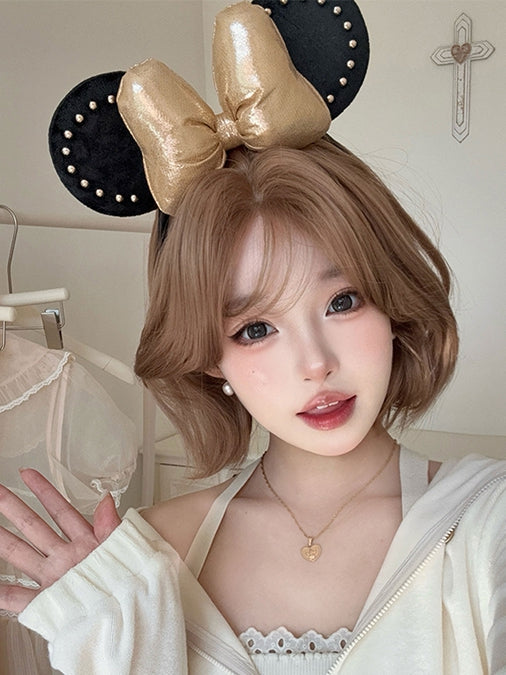 30CM Curtain Wig Short Champagne With Wavy Length Bangs