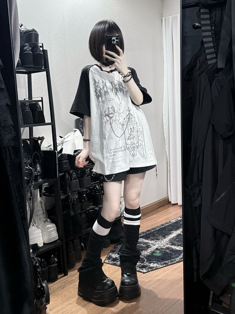 White Landmine Style Raglan Short Sleeve Tee with Hot-Fix Rhinestone & Graphic Accents - Puzzles