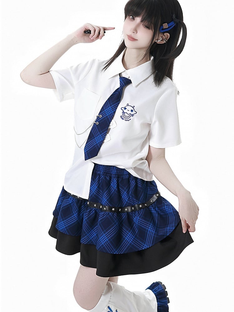 愛らしいクラゲの刺繍入りホワイト半袖シャツ、ブルーチェック柄ネクタイ