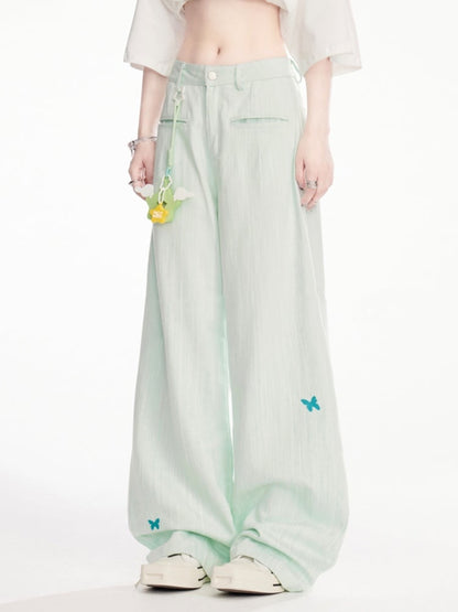 ミントグリーンのローウエスト バタフライ刺繍 ワイドレッグパンツ
