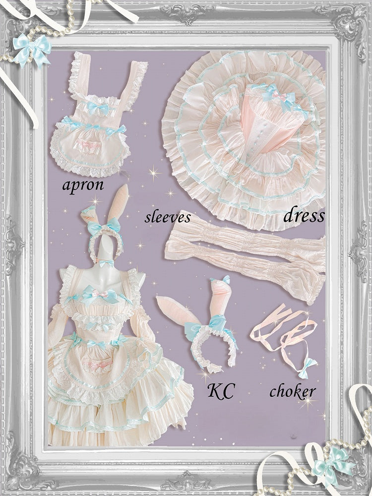 ピンクとミントグリーンのスイートメイドエプロン＋バスクウエストティアードフリルヘムストラップレスパフィードレス