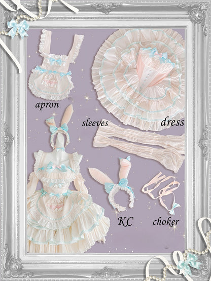 ピンクとミントグリーンのスイートメイドエプロン＋バスクウエストティアードフリルヘムストラップレスパフィードレス