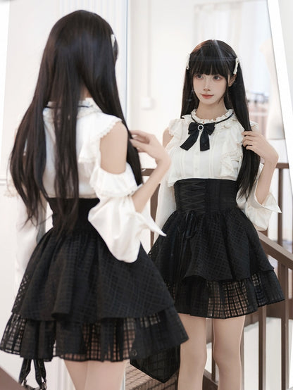 Set: White Blouse Jirai / Shoulder Lace-Up Open Tiered Kei Skirt Waist Black High Two-Piece