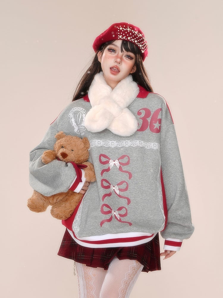 Blokette Core Sweatshirt mit V-Ausschnitt, Schleife und Zahlendruck