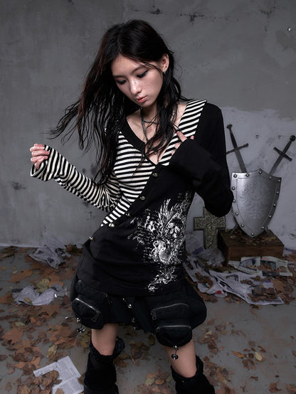 Top Vintage + Gothic Y2K Striped Collar with Black Punk Heart Knit Sleeve Motif