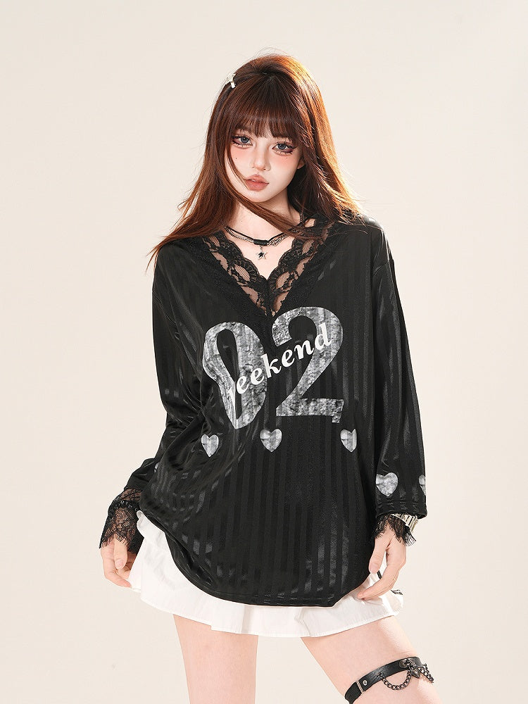 ホワイト/ブラックトリム Vネック レース ナンバープリント ストライプ トップス